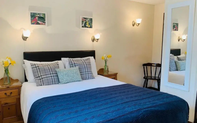 George & Dragon Country House Hotel