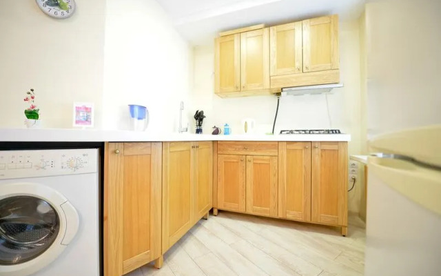 Apartments Five Stars Luxury apartment near Gagarin Park