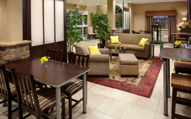 Microtel Inn & Suites by Wyndham St Clairsville/Wheeling