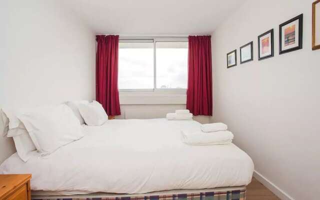 2 Bedroom Flat in Marylebone With Views