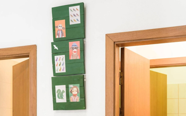 Downtown Forest Hostel & Camping