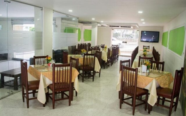 Hotel Dorado Baq