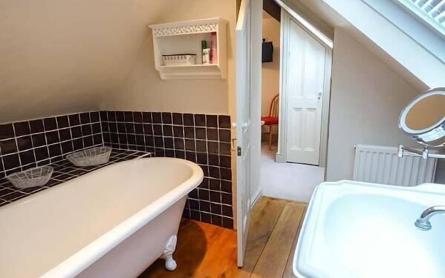 Honeypot Cottage