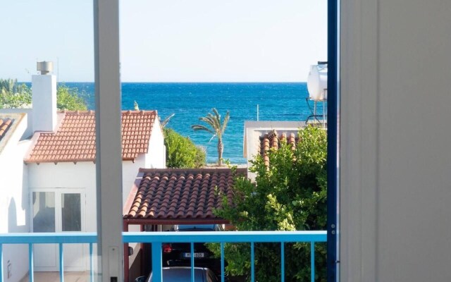 2bed Villa - Private Pool - Steps From the Beach!