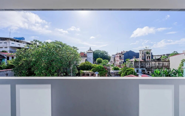 w Amazing 2BR in Santa Ana