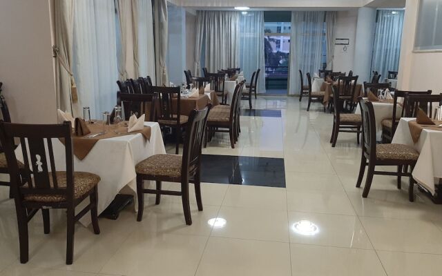 Teferi Mekonnen Hotel