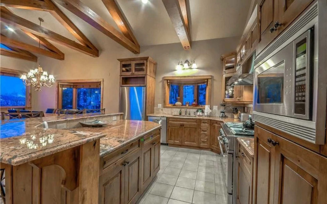 Soaring Eagle Chalet