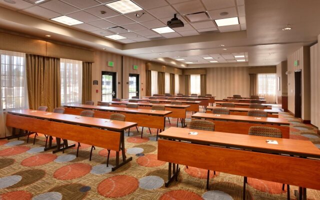 Staybridge Suites Midvale