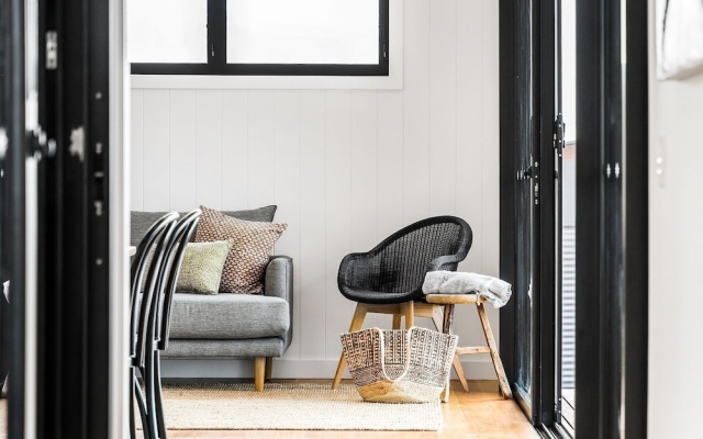 Your Luxury Escape - Carinya Cottages 6 – Guest Rooms – Byron Bay