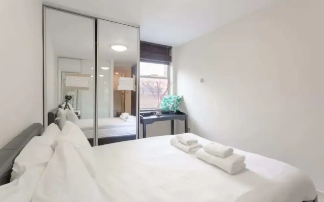 Incredible, Modern Apartment in South Kensington