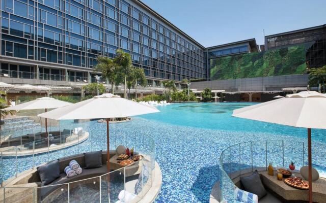 Hilton Manila