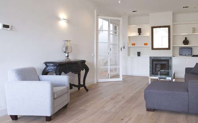 Kees Apartment