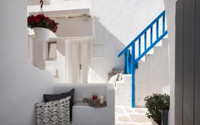Seablue Venice House 1
