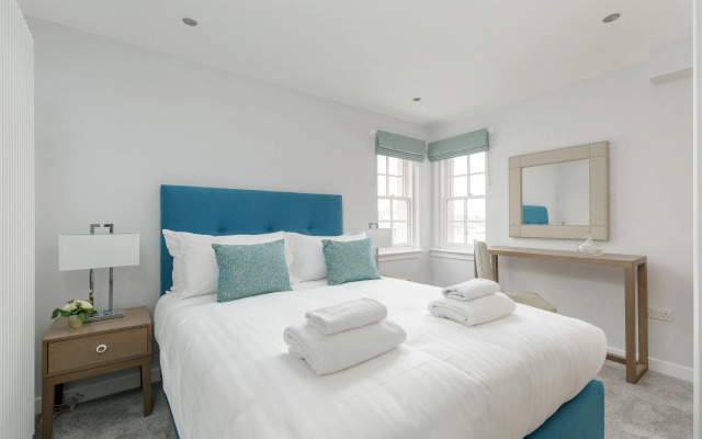 Destiny Scotland Royal Mile Residence