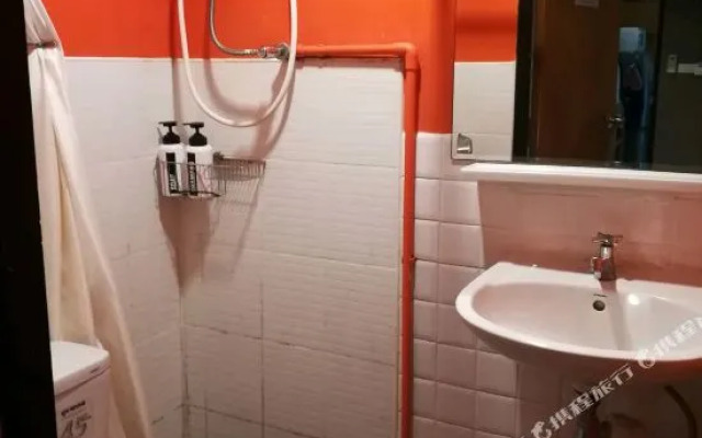 Room@Doze Apartments