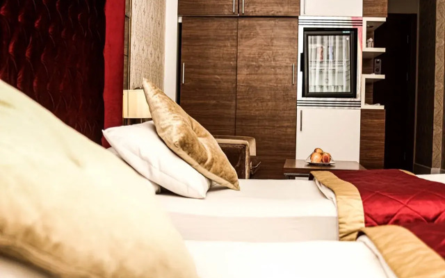 Shams AL-Basra Hotel