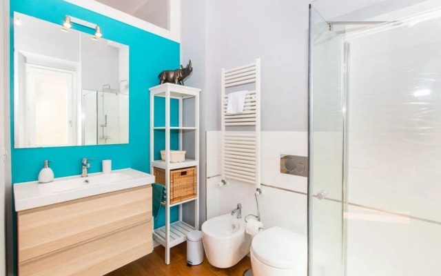 Porta Nuova & Parco del Valentino Roomy Flat