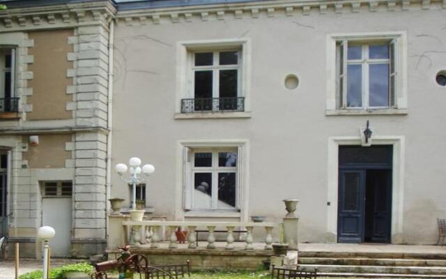 Chambres dHôtes Château de la Marbelliere