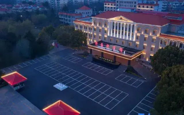 Xuchang Guest House