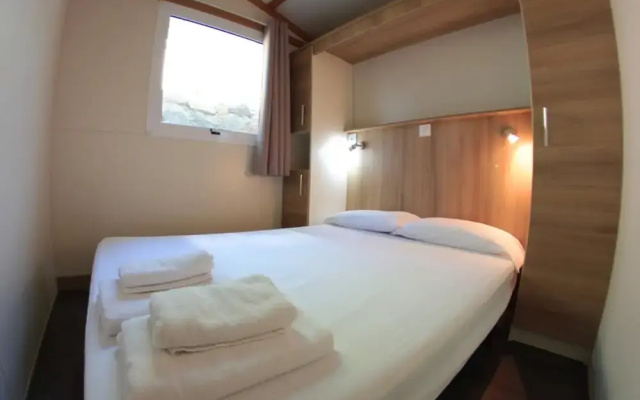 Bungalow in Calella by Sea & Mountains