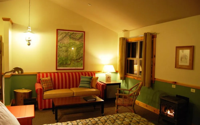 Evergreen Lodge At Yosemite