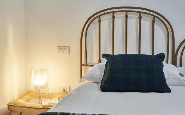 Palazzo Bevilacqua Napoli B&B