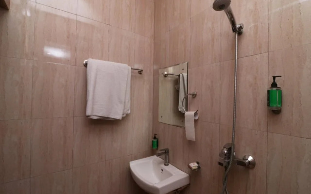 Great India Hotel BY OYO Rooms