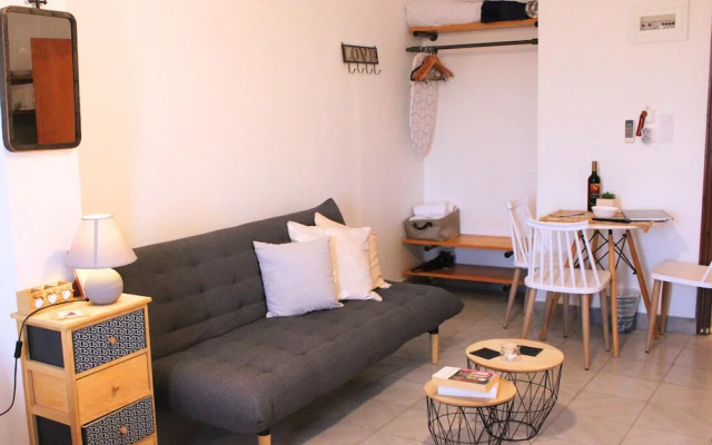 IQ Malamo Studios Lambi Beach