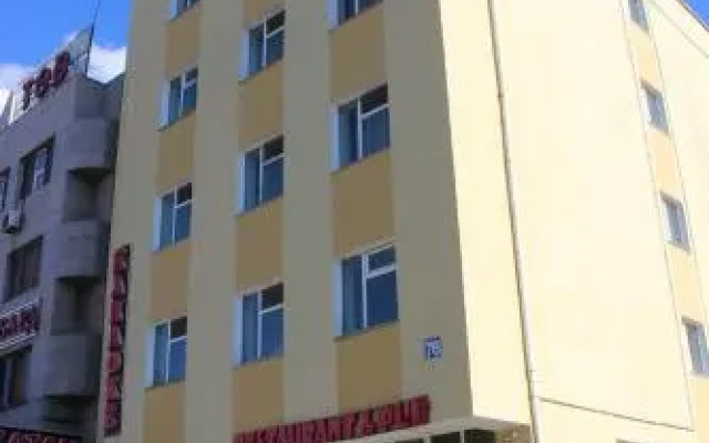 TOTO Hotel