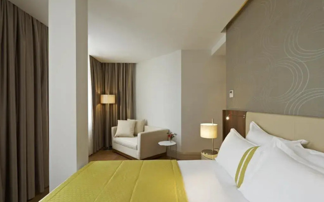 Four Points Flex by Sheraton Istanbul Taksim Square