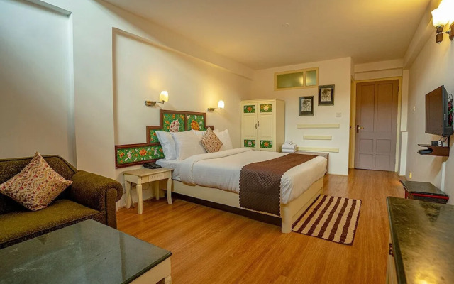 Chumbi Residency