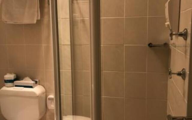 Quality Inn Country Plaza Queanbeyan