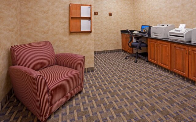 Holiday Inn Express Syracuse Fairgrounds by IHG