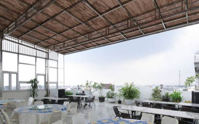 Airy Thamrin Gandhi Medan