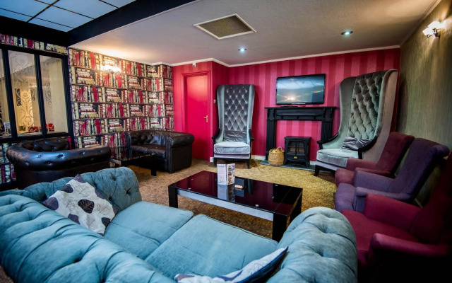 The Ivy Bush Royal Hotel By Compass Hospitality