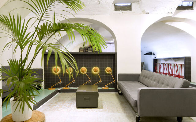 Mary K Hotel
