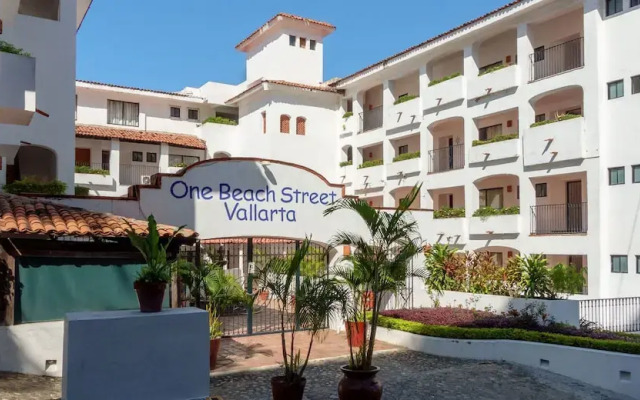 One Beach Street 310 C