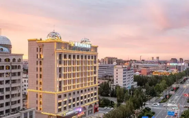 Vienna International Hotel (Xilinhot Municipal Government Xilin Square Branch)