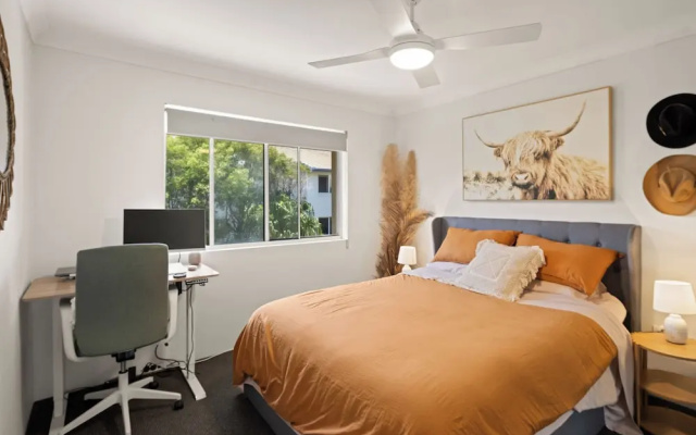 Palmway Burleigh Stay – Guest Rooms – Gold Coast