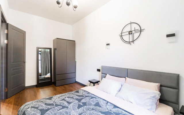 Апартаменты на Большом проспекте Петроградской стороны