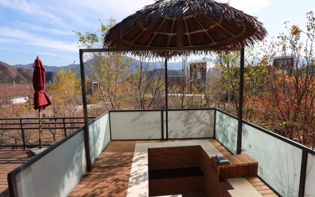 The Valley Hotel & Resort