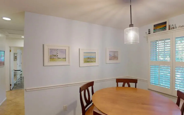 Beachbreak 3 Bedroom Apts