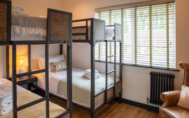 Escape 2 Unwind, Collier's Retreat - Sleeps 6