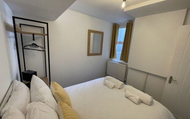 Plymouth Hoe Lovely 2-bed Ground Floor Apartment