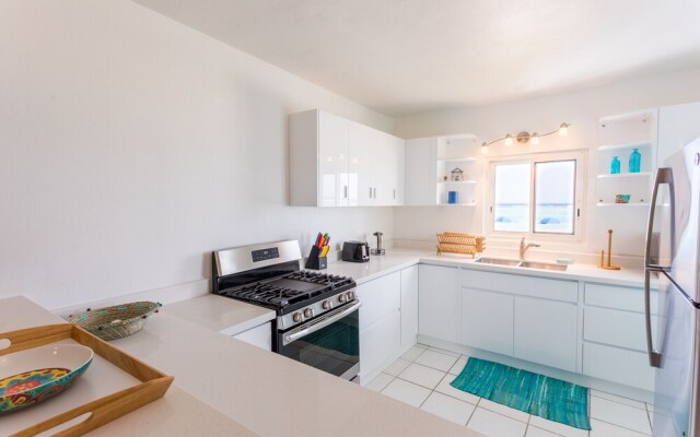 Coralito Bay Suites & Villas