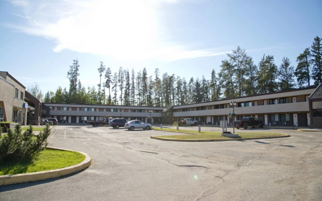 Canadas Best Value Inn Whitecourt