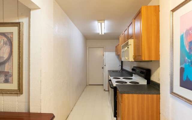 Hotel O Bay City, TX-35