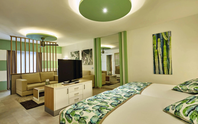 Hotel Riu Tequila - All Inclusive