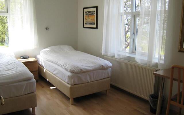 Leifsstadir Guesthouse
