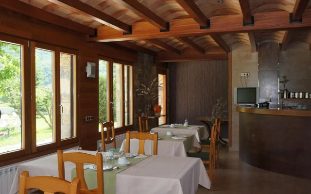 Hotel Los Nogales
